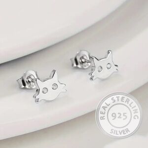 2/$30 Genuine 925 Sterling Silver Cat Face Sparkly Earrings